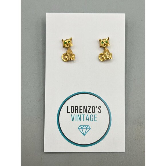 Vintage Gold Tone Cat Earrings Studs with Green Eyes Pierced Small Kitty Cat - Picture 2 of 6